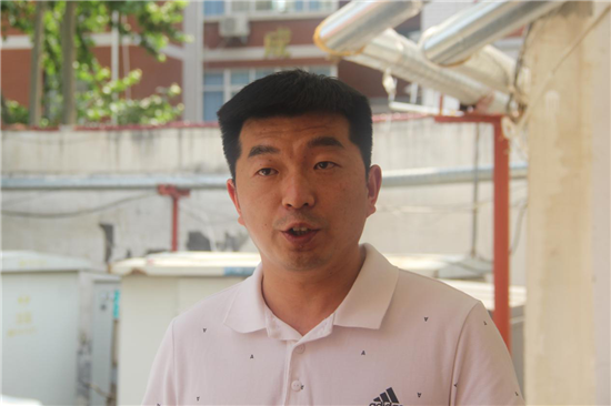 爱心企业公益行走进白鸽社区 让爱在这个夏天传递