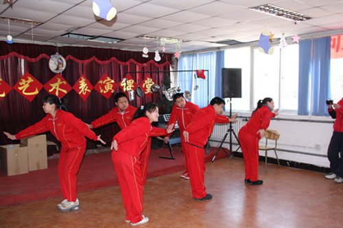 华电瑞通电力工程技术公司员工为残障儿童献爱心