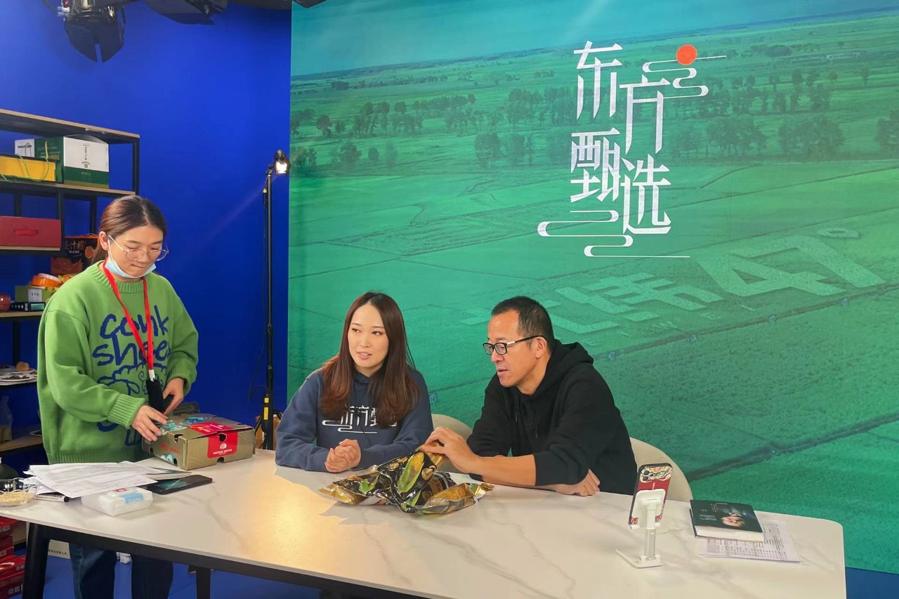 b5e268e0a53d8379b9f09b88ad3609cc