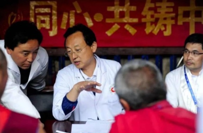 ������ҩ��ʵҵ����ڹ����ʱ����ҵ����